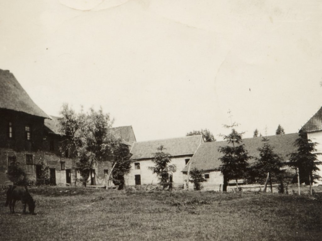 Historische foto van Hoeve Einrade.